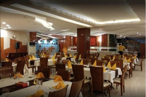 عکس سالن طوبی