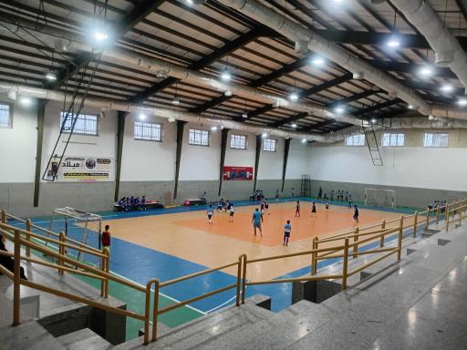 عکس سالن ورزشی زنده یاد مهندس مجدآرا