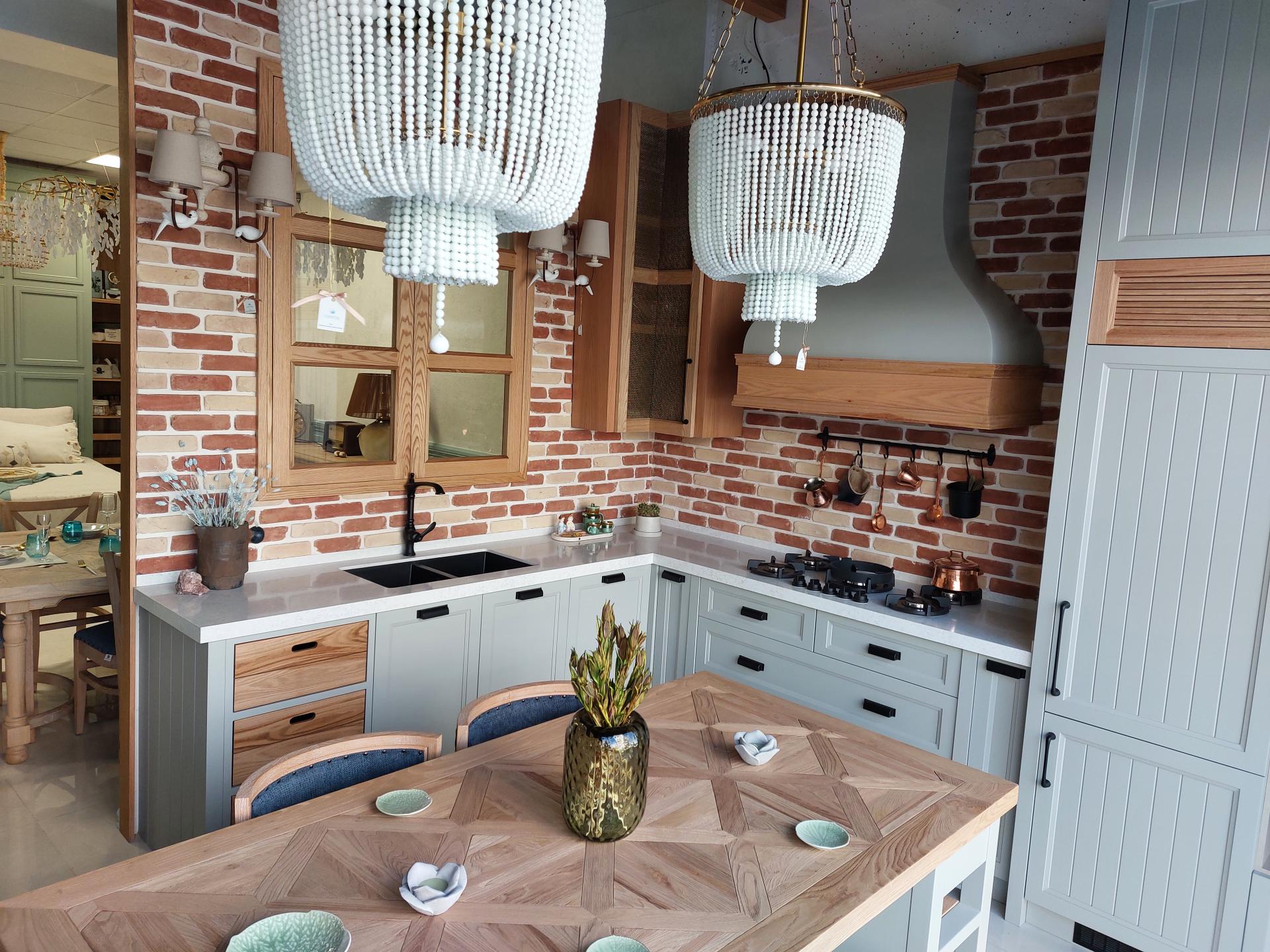 عکس شوروم کاستل