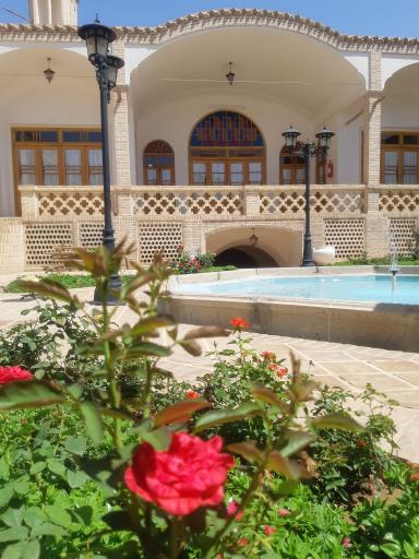 عکس هتل ریحان 