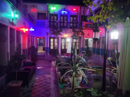 عکس کافی‌شاپ خورشید