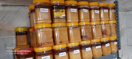 عکس انبار عسل تک‌گل موسوی
