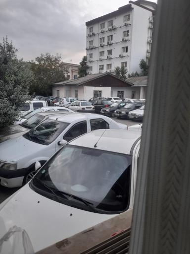 عکس پارکینگ عمومی شهر