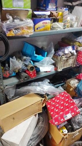 عکس لوازم یدکی تراکتور فرگوسن جواد گنجی