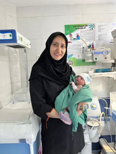 عکس دکتر زهرا کاظمیان فر جراح و متخصص زنان و زایمان