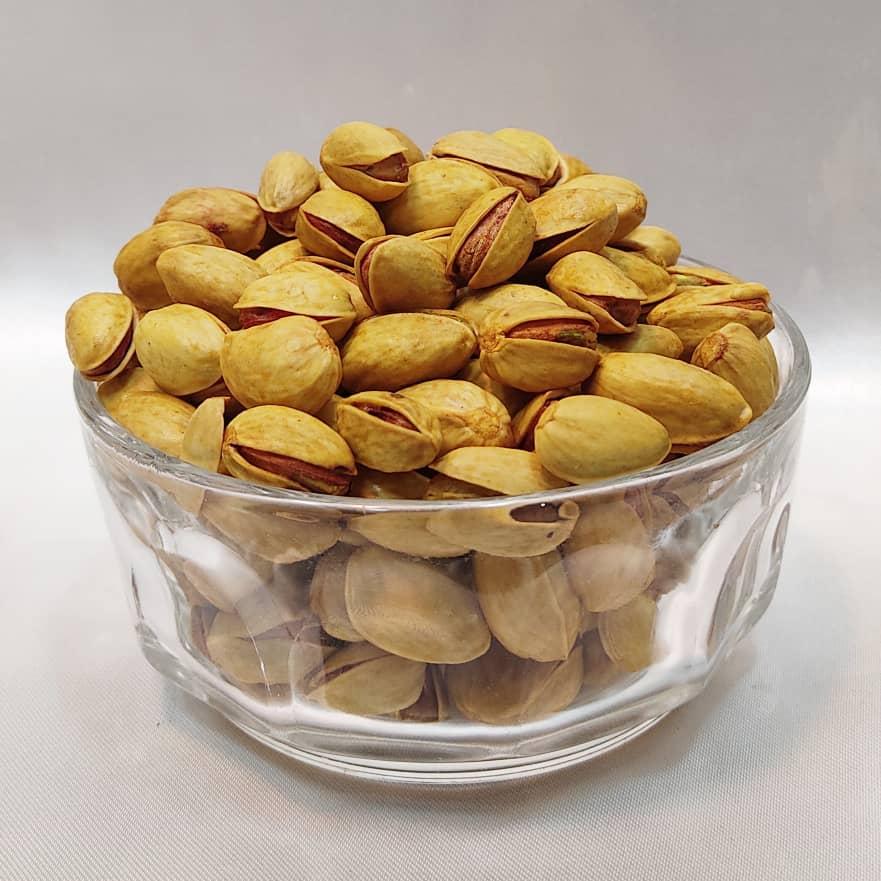 عکس خشکبار ترش و شیرین