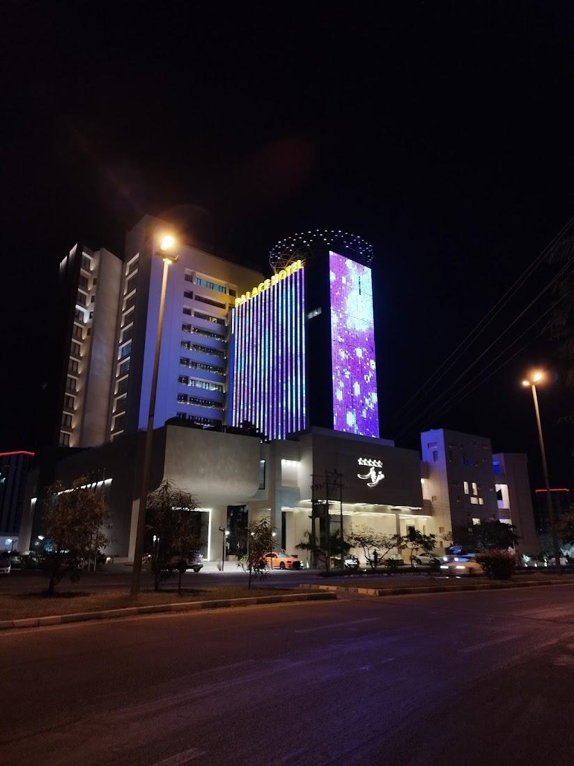 عکس رستوران شاندیز پلاس کیش