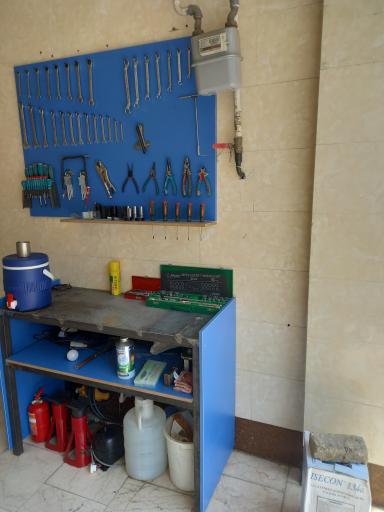 عکس خدمات برق اتومبیل متین