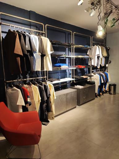 عکس پوشاک پازورا