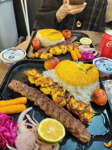 عکس کترینگ و کباب سرای شام شام
