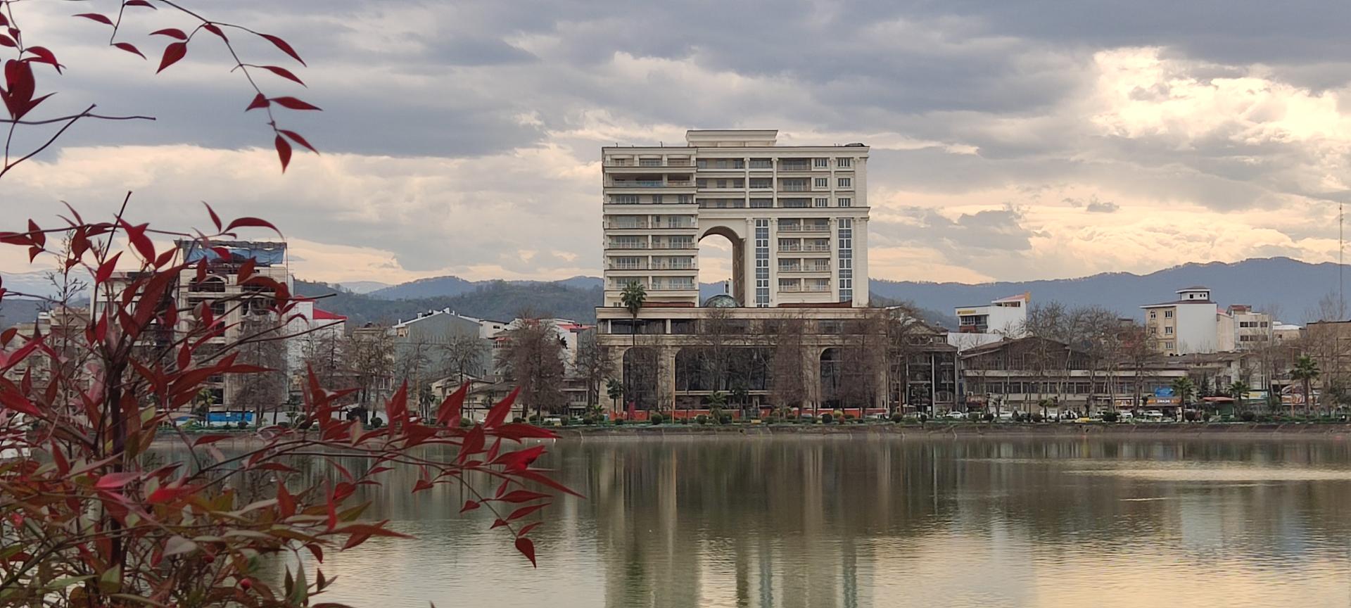 عکس برج تجاری مسکونی ابریشم