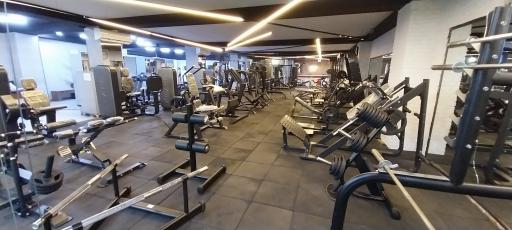 عکس باشگاه بدنسازی کیان فیت