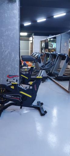 عکس باشگاه بدنسازی کیان فیت