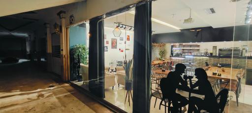 عکس کافه رستوران تترادکا 