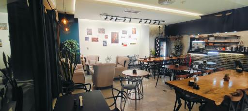 عکس کافه رستوران تترادکا 