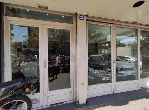 عکس نمایشگاه اتومبیل متین