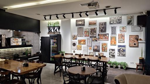 عکس کافه رستوران تترادکا 