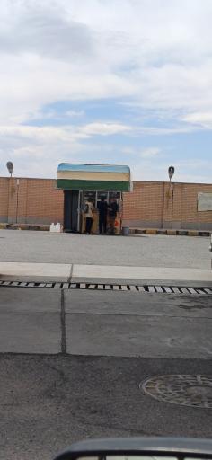 عکس دکه تنقلات 