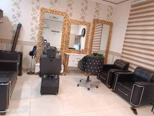 عکس سالن زیبایی آرشیدا گل 