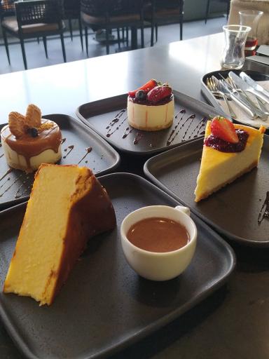 عکس کافه و رستوران رگنوم