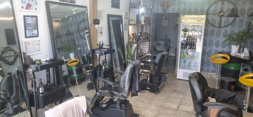 عکس سالن تخصصی آقایان میلاد استایل