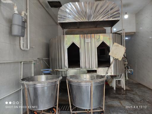 عکس نانوایی سنگکی امام جواد