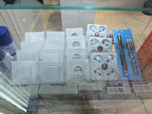 عکس لوازم برقی و الکتریکی ویژن