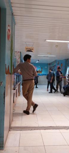 عکس داروخانه شبانه روزی