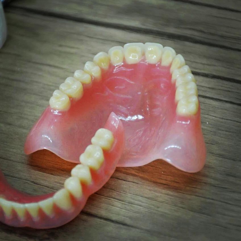 عکس دندانسازی محمودی کیا