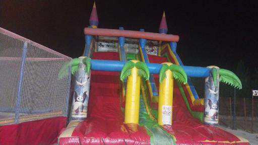 عکس شهربازی پارک آزادگان