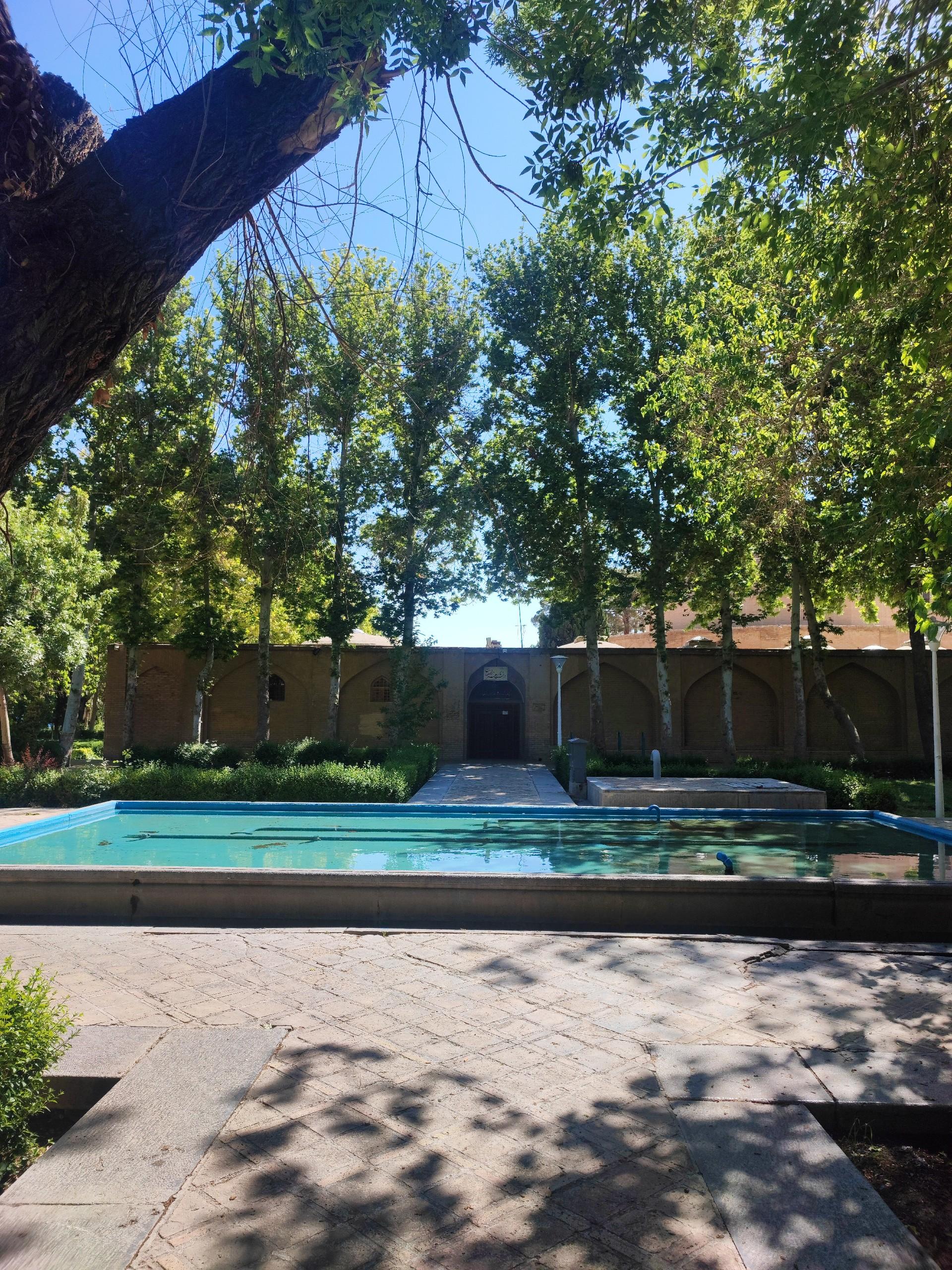عکس عمارت توحیدخانه 