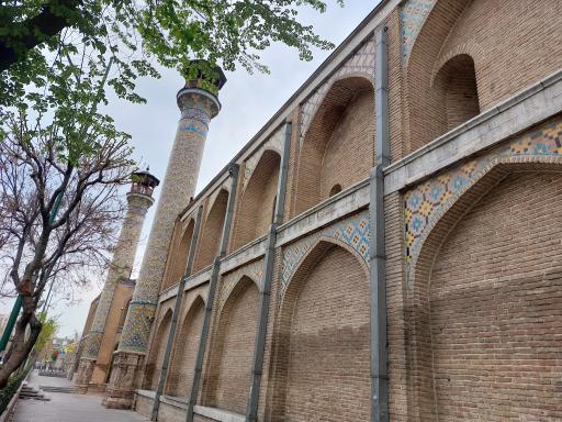 عکس مدرسه عالی و دانشگاه شهید مطهری