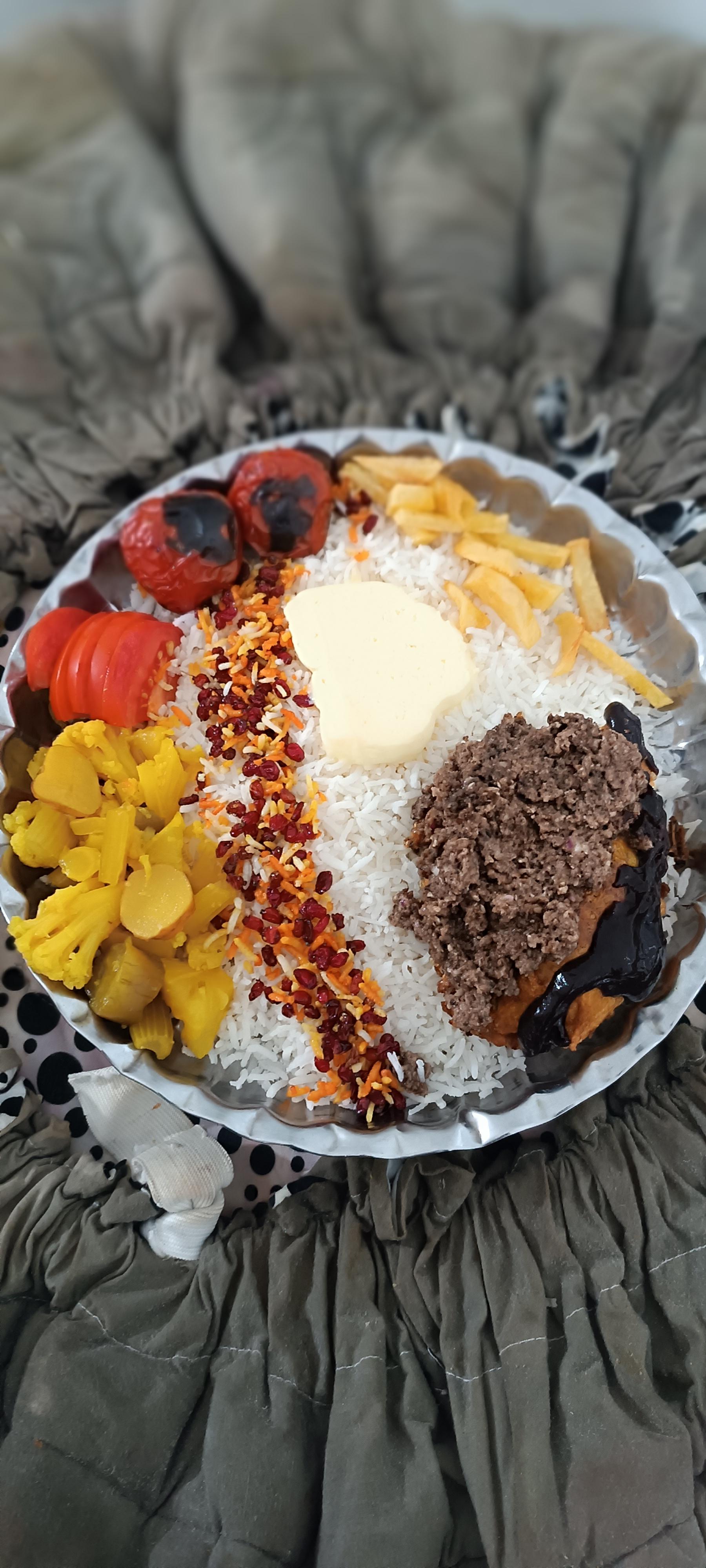 عکس کافه رستوران باغ ملی