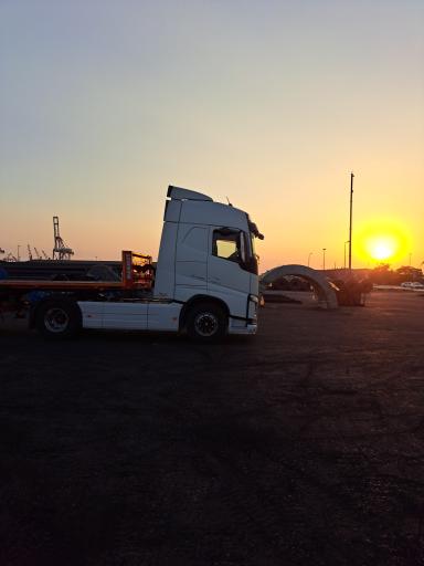 عکس پارکینگ کرمانشاهی ها