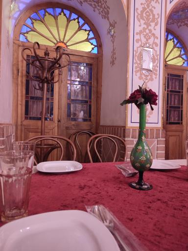 عکس رستوران سنتی ترنج