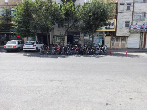 عکس لوازم یدکی موتور سیکلت هگمتانه 