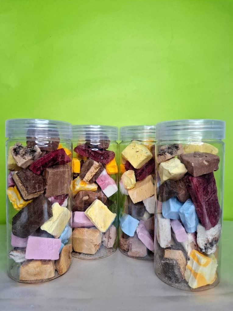 عکس آجیل و خشکبار مجلسی