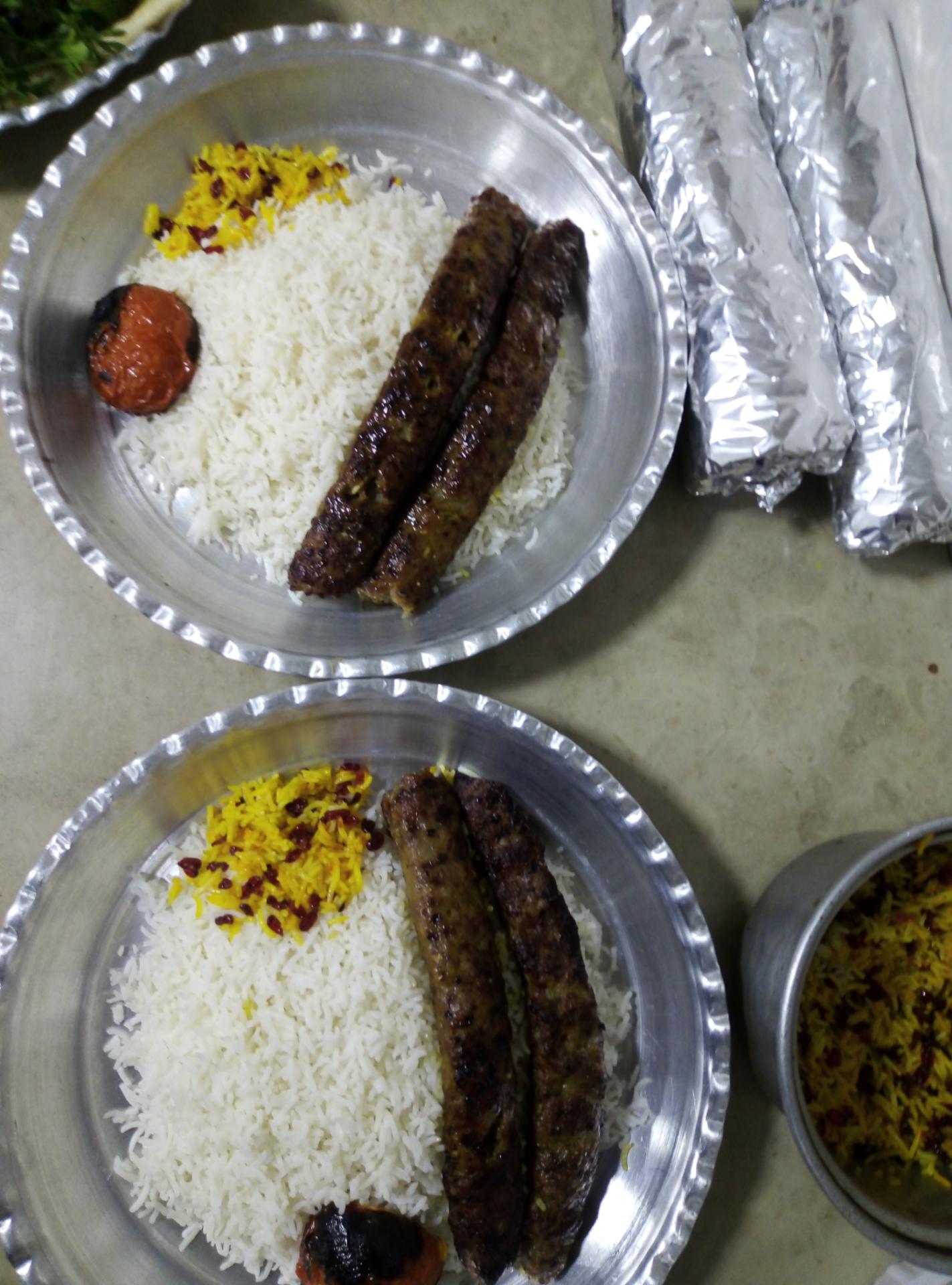 عکس کره کباب و قابلی پلو مهربانو 