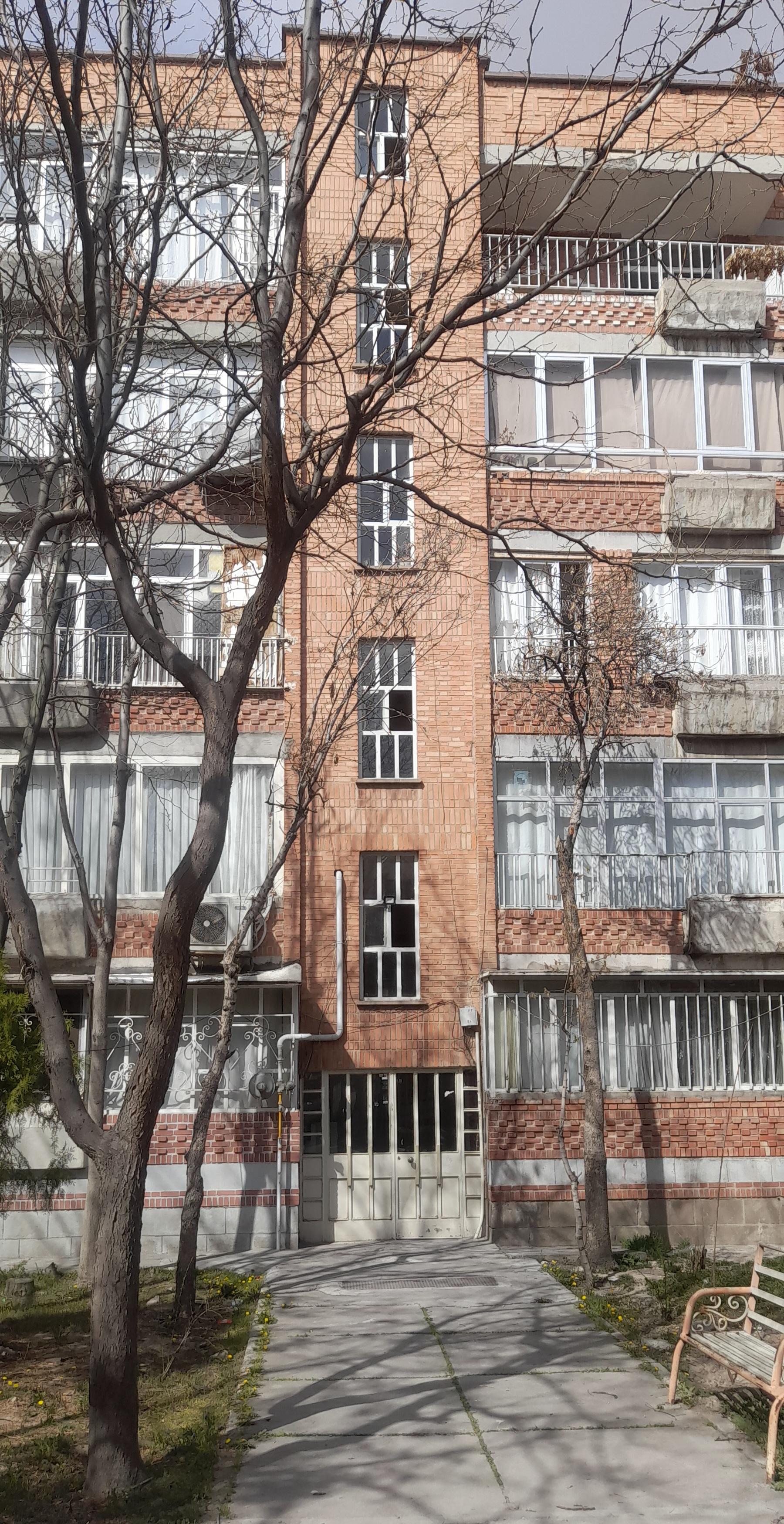 عکس بلوک ۱۵ آبادانی مسکن