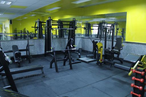 عکس آکادمی فوتبال پردیس غدیر