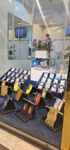 عکس گالري طلا و جواهر مهشاد 