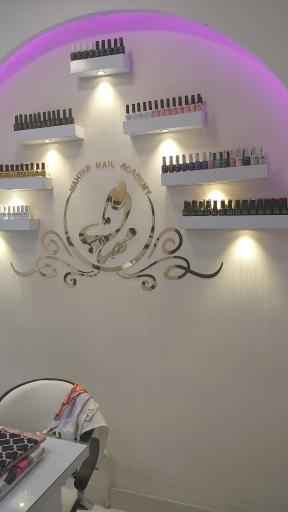 عکس آموزشگاه و سالن مراقبت های زیبایی مریم علی محمدی 