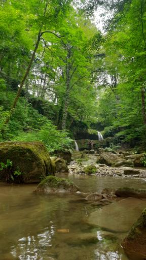 عکس آبشار هفتگانه تیرکن