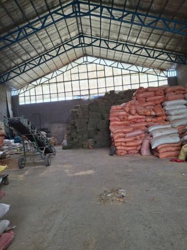 عکس خوراک دام و طیور کلات برادران شاهی