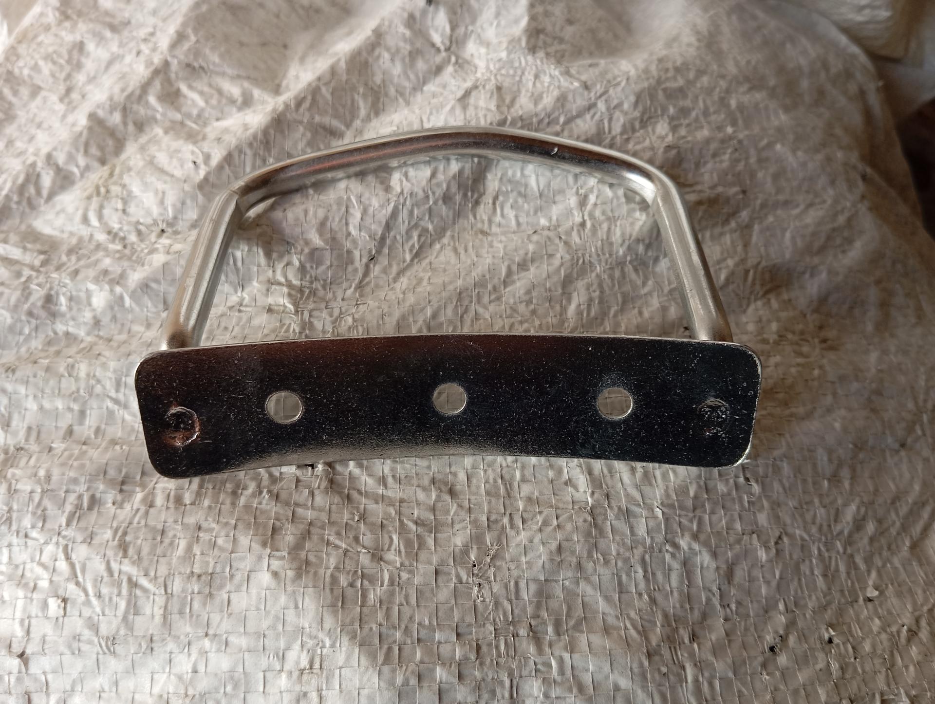 عکس خدمات جوشکاری CO2 و نقطه جوش 