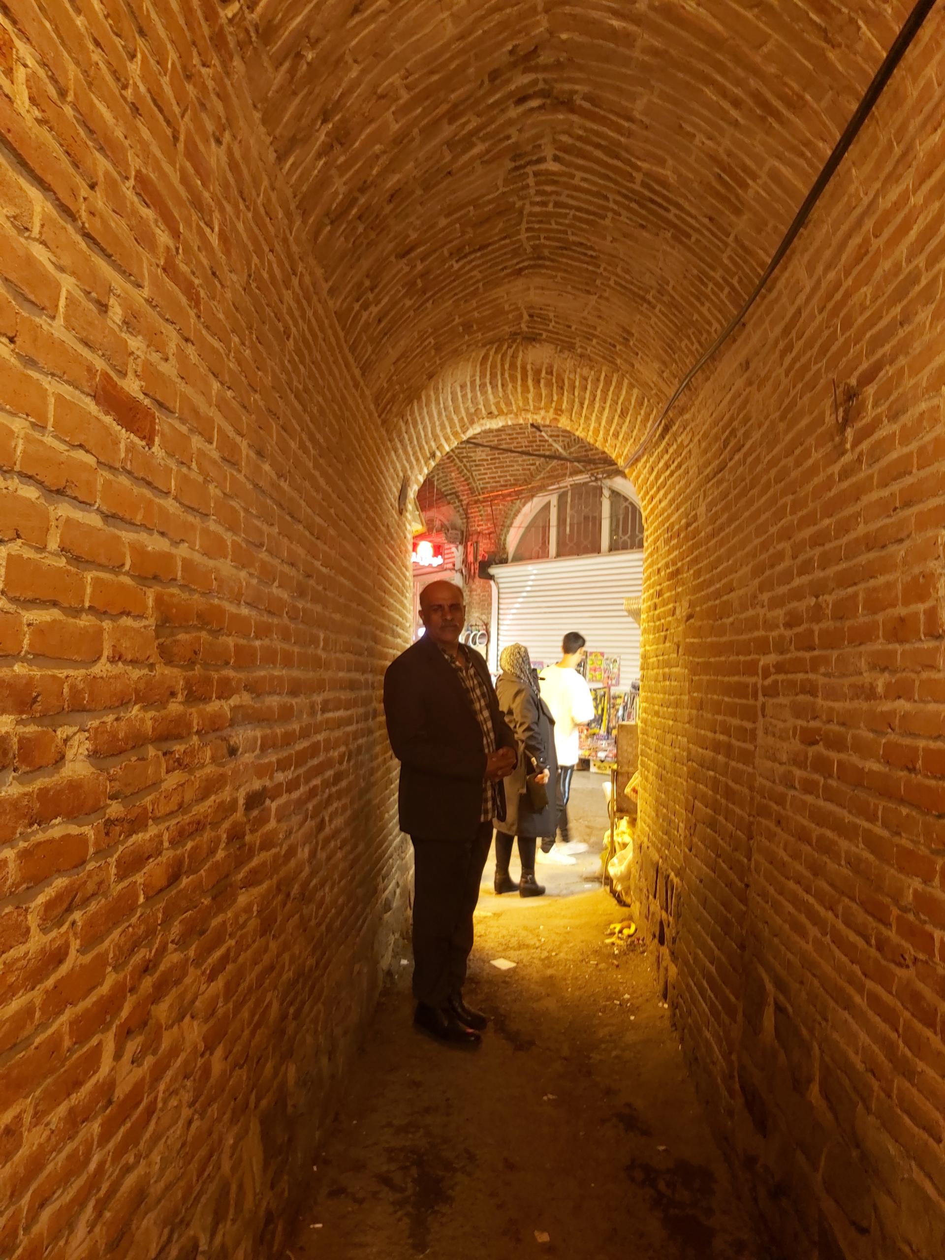 عکس بازار تاریخی ارومیه