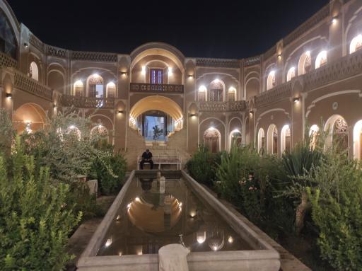 عکس هتل کاروانسرای مشیر یزد