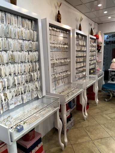 عکس اکسسوری خانه هنر