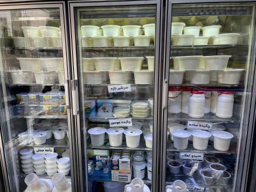 عکس لبنیات لیقوان