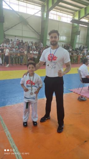 عکس باشگاه ورزشی عقاب سفید 